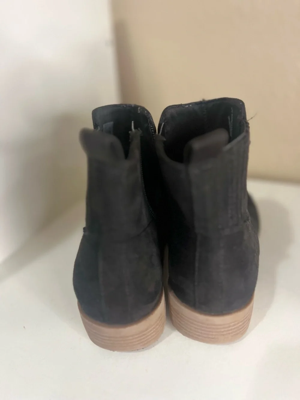 Wonder Nation Girls Black Faux Suede Chelsea Ankle Boots Size 6 Zip Up
